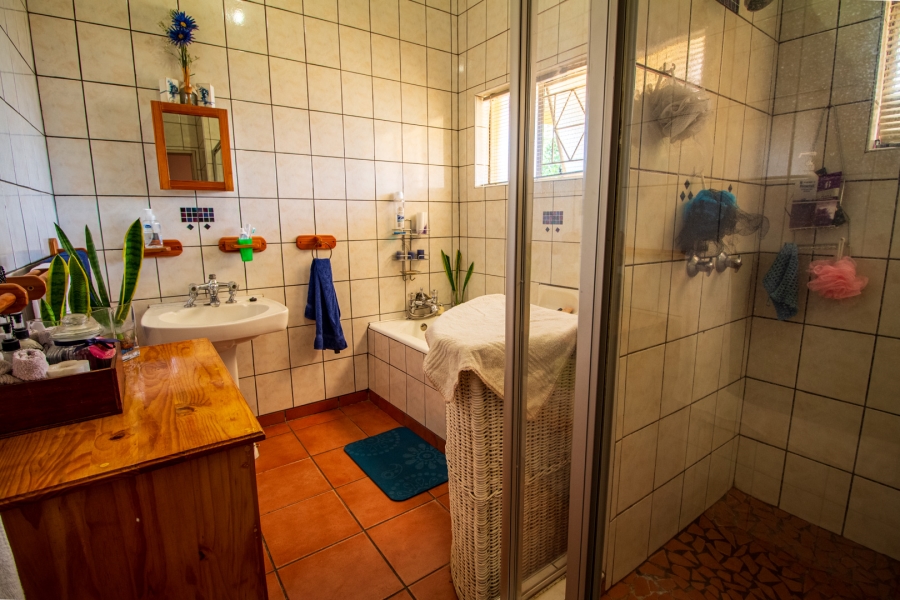 4 Bedroom Property for Sale in Die Rand Northern Cape